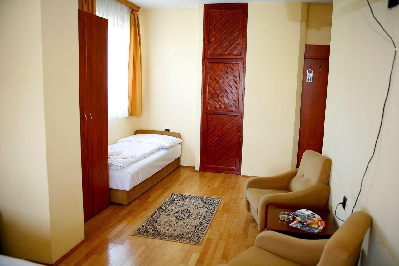 Hotel Bara Junior Βουδαπέστη Εξωτερικό φωτογραφία