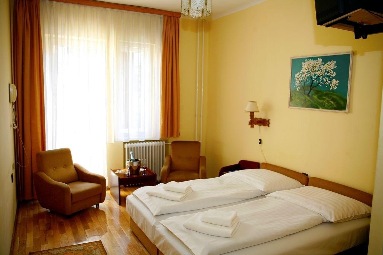 Hotel Bara Junior Βουδαπέστη Εξωτερικό φωτογραφία