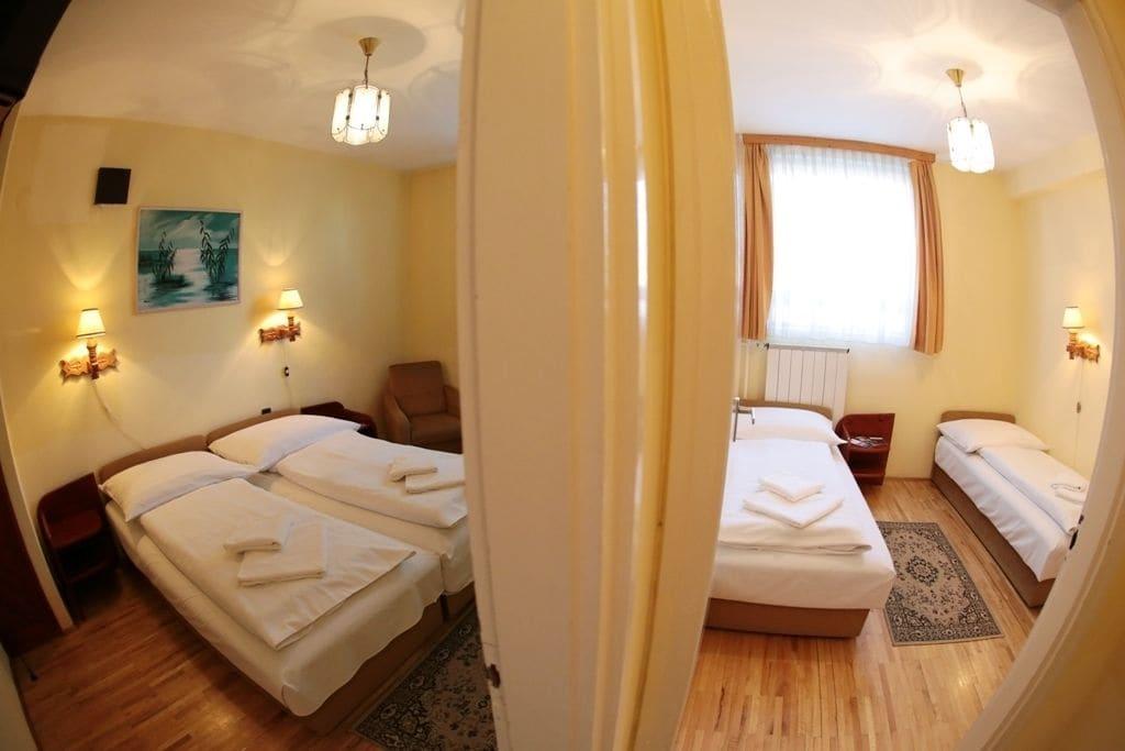 Hotel Bara Junior Βουδαπέστη Εξωτερικό φωτογραφία