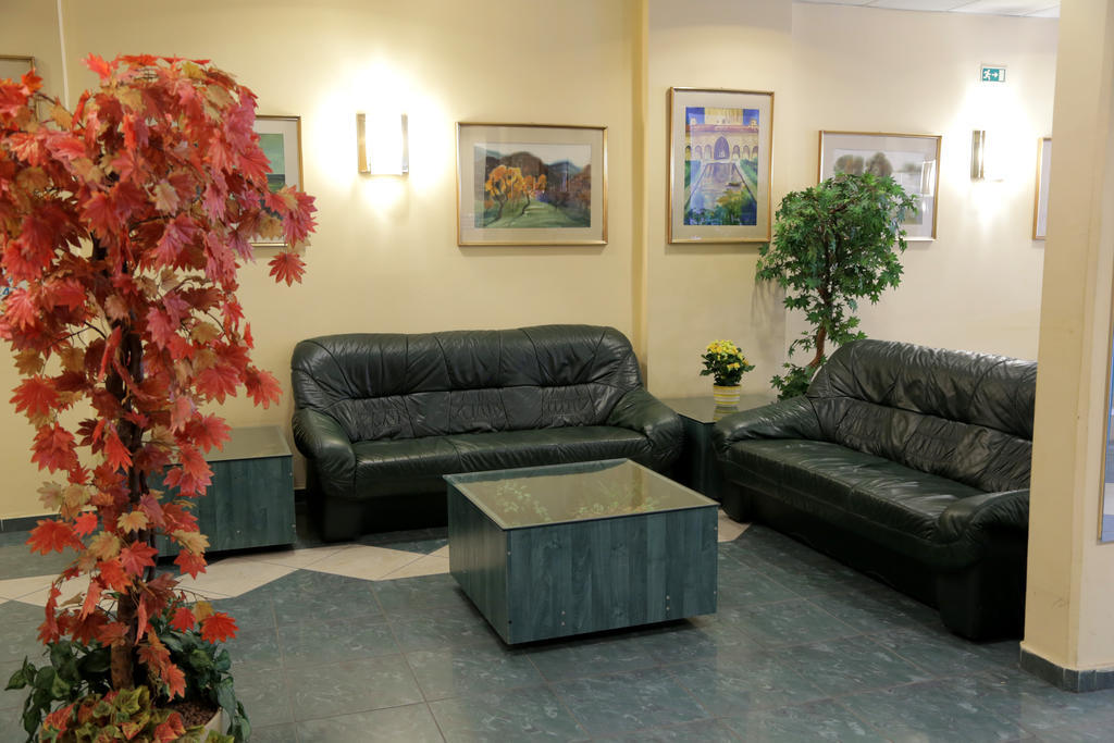 Hotel Bara Junior Βουδαπέστη Εξωτερικό φωτογραφία