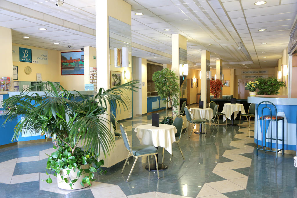 Hotel Bara Junior Βουδαπέστη Εξωτερικό φωτογραφία