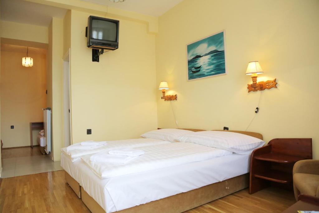 Hotel Bara Junior Βουδαπέστη Δωμάτιο φωτογραφία